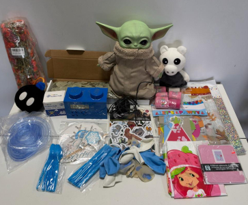 Misc Lot including Mattel Star Wars Grogu (Baby Yoda) Plush Doll GXB49, 11-inch, 2020 Model & Lego Alarm Clock **Tested**