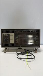 Vintage Arvin 30H25-4 Fan-Forced Portable Electric Space Heater (1970s-1980s)