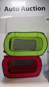 Set of 2 Foldable Soft-Sided Pet Crates, Green & Red, Approx. 32"x20"x22", Mesh Sides, Zipper Doors