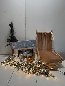 ShowMaven French Easel, Beechwood, Portable with Storage Drawer and Wheels, Working Christmas Lights, Musical Christmas Box-Working