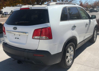 2011 KIA SORENTO - 4X4! - 5