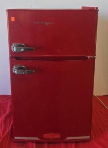 Nostalgia Retro Series 3.2 Cu Ft Compact Refrigerator Freezer, Red, Chrome Handles, Double Door