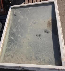Fixed Double-Pane Vinyl Window, White Frame,