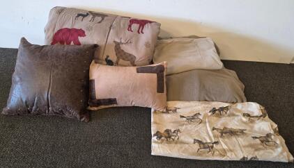 This Comfy Lot Is Perfect For This Upcoming Season, Western-Themed Bedding Set With Comforter And Decorative Pillows