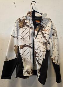 HABIT Camo Soft Shell Jacket, White Realtree Pattern, Hooded, Zipper Front, Size Not Marked