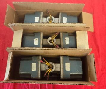 Parker Hannifin Double Solenoid Valve 115V 60Hz, 4-Way, Aluminum Body, Qty 3