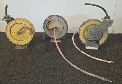 Industrial 3/8" x 25' Steel Retractable Hose Reel, Floor Mount, Air/Water, Yellow
