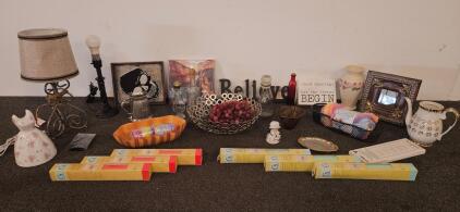 Mixed Decor and Homeware Lot &ndash; Skull Art, Teapot, Table Lamps, Framed Art, Craft Vinyl, 22 Pieces
