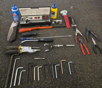 Hand Tools, Hex Keys, Pliers, Screwdrivers, Kleen Bore Universal Gun Cleaning Kit