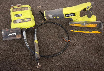 Ryobi P460 Rotary Tool With Flex Shaft & PCL515 18V Reciprocating Saw, And DeWalt Blades (Unable To Test)