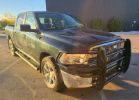 2015 RAM 1500 - TOUCH SCREEN DISPLAY!