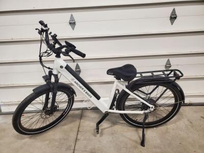 Archer&rsquo;s Bikes City E-Bike, Step-Through, 500-750W Hub Motor, 48V Battery, Disc Brakes, Cargo Rack