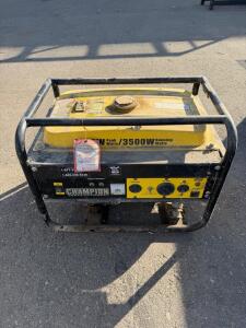 Champion 4000W/3500W Portable Gas Generator, 240V/120V, Low Oil Shutoff, 196cc Engine