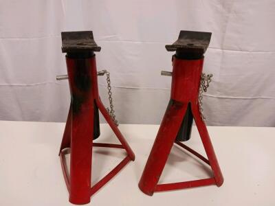 Pair Heavy Duty Steel Tripod Jack Stands, Adjustable Height 18&ndash;30 in, Pin Lock, 3&ndash;6 Ton Capacity