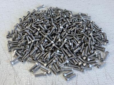 M4 x 20mm Stainless Steel Hex Socket Head Cap Screws, Approx. 200&ndash;300 Pieces