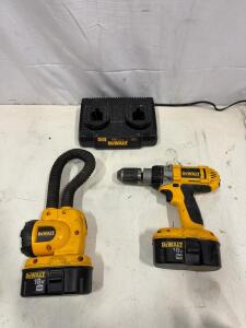 DeWalt DW987 18V XRP Cordless Drill/Driver Kit with Charger, 2 Batteries, and Flashlight