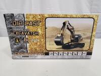 SDLANCH 1:24 Scale 6-Channel Die-Cast Remote Control Excavator Toy with Lights & Sounds, Boxed - 2