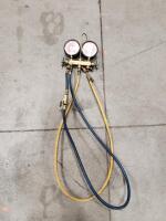 JB Industries 2-Valve Analog Manifold Gauge Set, Brass Body, R22/R134a Compatible, 36" Hoses
