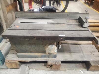 Craftsman Vintage Floor-Standing Table Saw, 10" Blade, 27"x20" Cast Iron Table, Fence Included