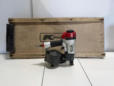 Central Pneumatic Coil Roofing Nailer, Pneumatic, 15&deg; Wire Collated, 70&ndash;120 PSI, 1/4" NPT