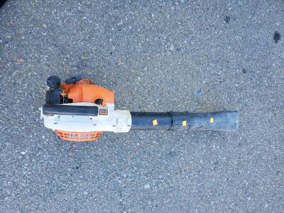 Stihl BG 85C Handheld Gas Leaf Blower, 27.2 cc Engine, 459 CFM Air Volume, 183 MPH Air Velocity