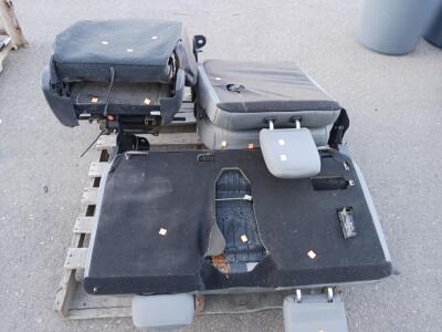 Front Bucket Seats and Rear Bench Seat, Gray/Black Vinyl, Manual Adjustment