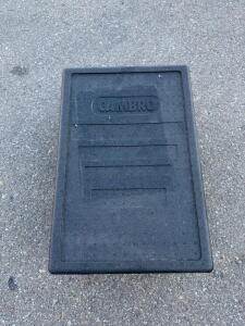 Cambro EPP180SW110 Insulated Food Pan Carrier, 48.6 qt Capacity, Black
