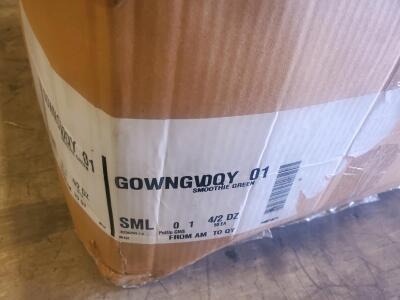 (OFFSITE) GOWNGVOQY 01 Medical Isolation Gowns, Smoothie Green, Long Sleeve, Mixed Sizes, 50 per Box