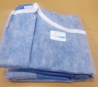(OFFSITE) Cardinal Health XL Surgical Gown, AAMI Level 3, Non-Reinforced, Blue, Disposable