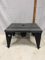 Black & Decker 1 HP Router Table, Cast Aluminum Top, 18"x13", No Fence