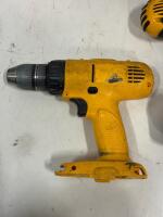 DEWALT DC987 18V XRP 1/2" Cordless Drill/Driver w/Battery, Charger & DW959 Body - 4