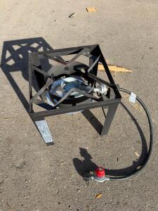 Texsport Outdoor Propane Single Burner Stove, Model TF2049101-KK-01, 38,000 BTU, Regulator Included