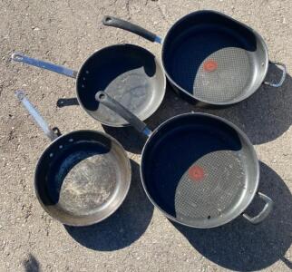 T-fal Titanium Nonstick Frying & Saut&eacute; Pan Set &ndash; 4 Piece, Thermo-Spot, 10"/12" Sizes