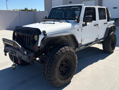 2013 JEEP WRANGLER UNLIMITED SPORT - 4X4!