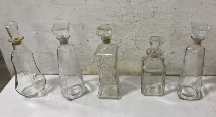 (5) Whiskey Decanter&rsquo;s
