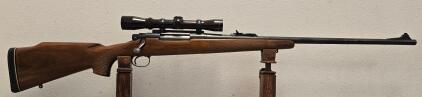 Remington 700 Bolt-Action Rifle, 7mm Rem Mag, Walnut Stock, Leupold Scope, SN 6286956