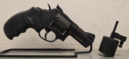 Taurus Tracker 692 Revolver, .357 Mag/9mm Convertible, 4" Barrel, 7-Round, Extra Cylinder, #ABK063258