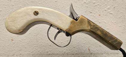 Brass Double Barrel Percussion Cap Derringer Pistol, Serial 0010691, Pearl Grip, ca. 1850&ndash;1880