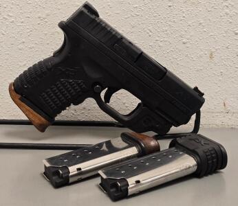 Springfield Armory XD-S 3.3" .45 ACP Pistol, Serial XS565616, 2 Extra Magazines