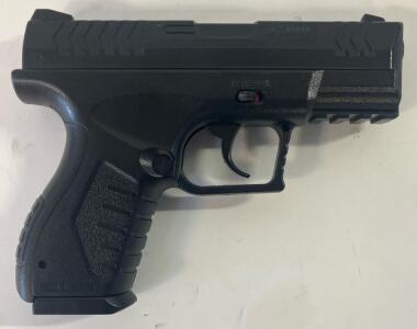 Umarex XBG CO2 .177 Air Pistol, 19-Rd Magazine, Manual Safety, Polymer Frame