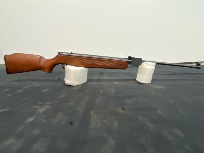 Winchester 800X .177 Caliber Break Barrel Air Rifle, 46.7" Length, 6.6 lbs
