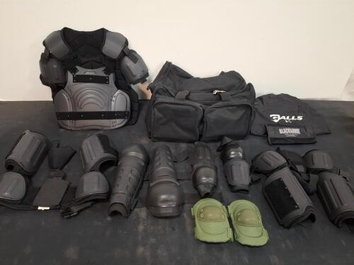 Galls Riot Control Body Armor Set M/L w/ Blackhawk & ALTA Pads, Carry Bags, Shoulder and Leg Protection. ( shelf I)