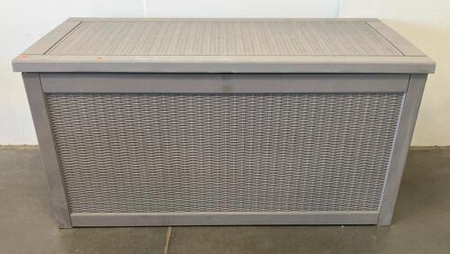110-Gallon Gray Rattan-Style Plastic Deck Box with Lockable Lid and Hydraulic Hinges