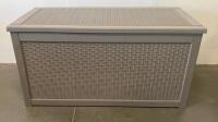 110-Gallon Gray Rattan-Style Plastic Deck Box with Lockable Lid and Hydraulic Hinges - 7