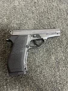 Crosman PFM16 .177 Cal CO2 BB Pistol, Metal Slide, 20-Round Mag, Serial 131114019