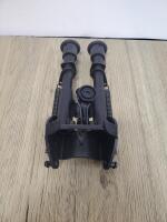 Leupold 3-9x40mm Riflescope Gloss Black with 1-Inch Rings and Rifle Bipod - 6