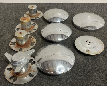 Vintage Chrome Spinner Wheel Center Caps Set &ndash; 4 Spinners, 4 Caps &ndash; Mixed Styles, 1960s&ndash;70s Era