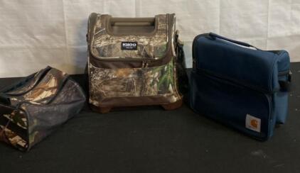 Carhartt and Igloo Soft-Sided Insulated Lunch Coolers with Camouflage Patterns ( H )