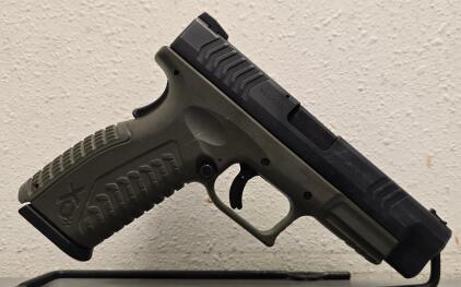 Springfield Armory XD(M) 4.5" .40 S&W Pistol OD Green, Match Barrel, Striker-Fired