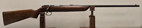 Remington Model 510 Targetmaster Bolt-Action .22 Rifle, 25" Barrel, Walnut Stock